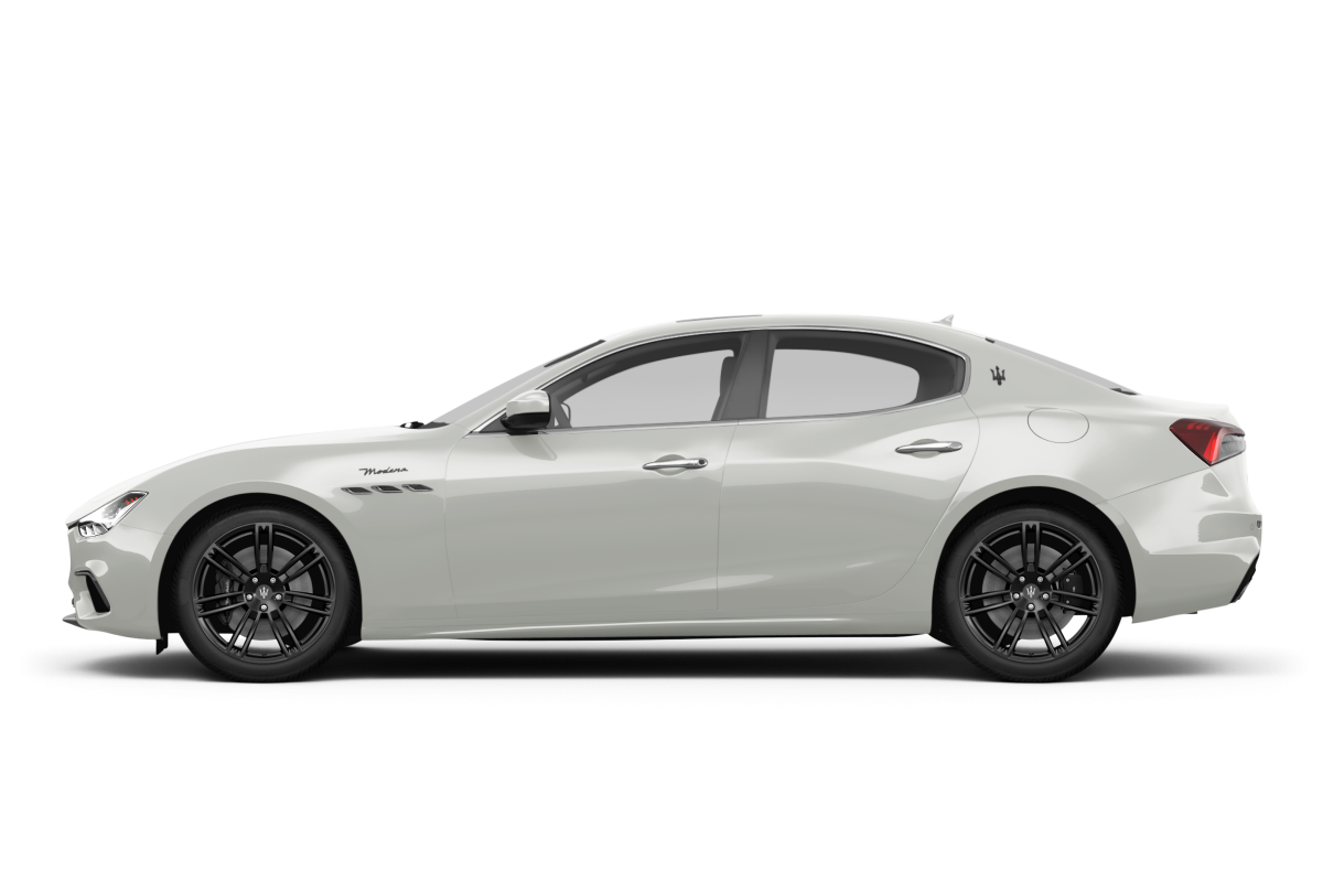 Maserati Ghibli - Side view Maserati Ghibli - Side view